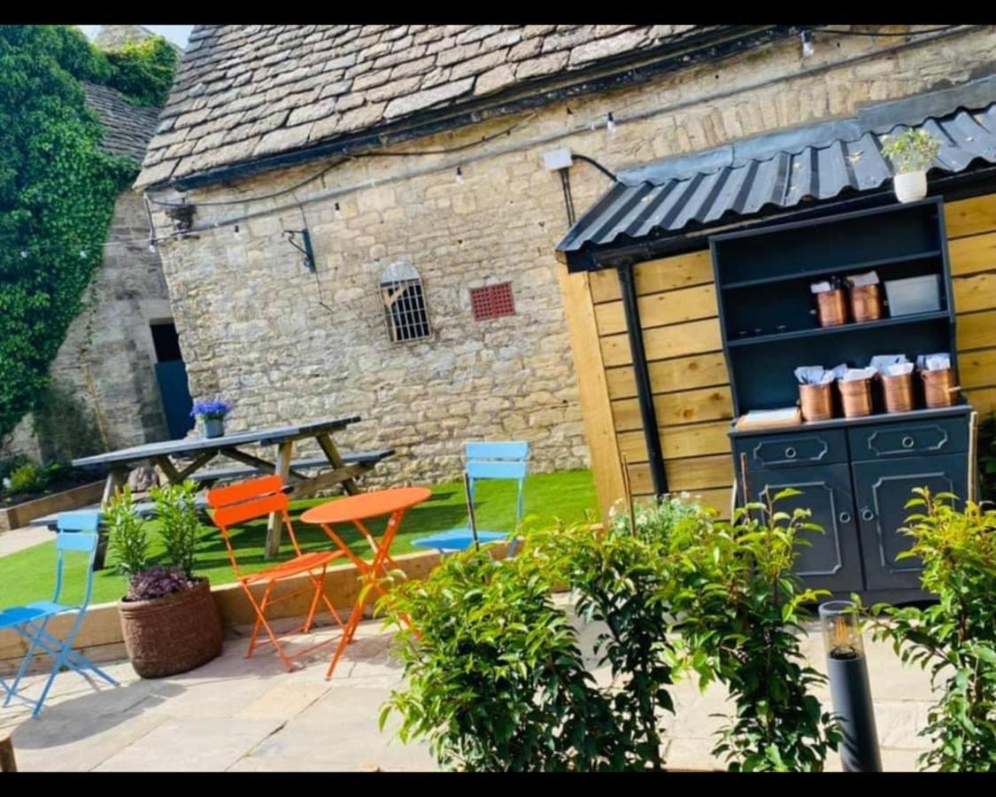 The Rose & Crown Farmhouse Kitchen Nympsfield Bagian luar foto