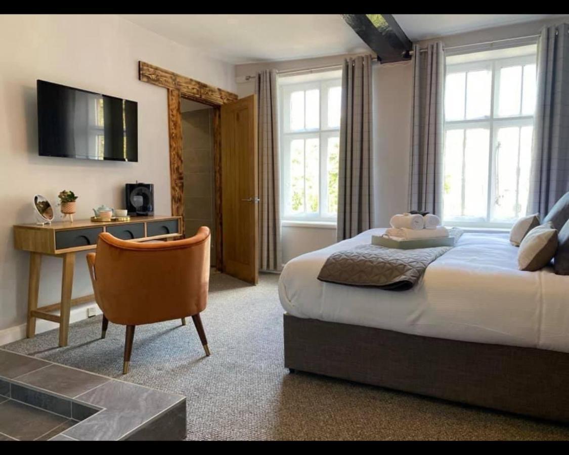 The Rose & Crown Farmhouse Kitchen Nympsfield Bagian luar foto